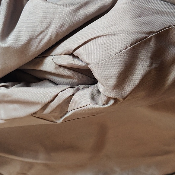 Vintage ladies tweed, wool blazer, size 13/14 Made in Uruguay. Fits like 6 or 8. - Picture 12 of 16